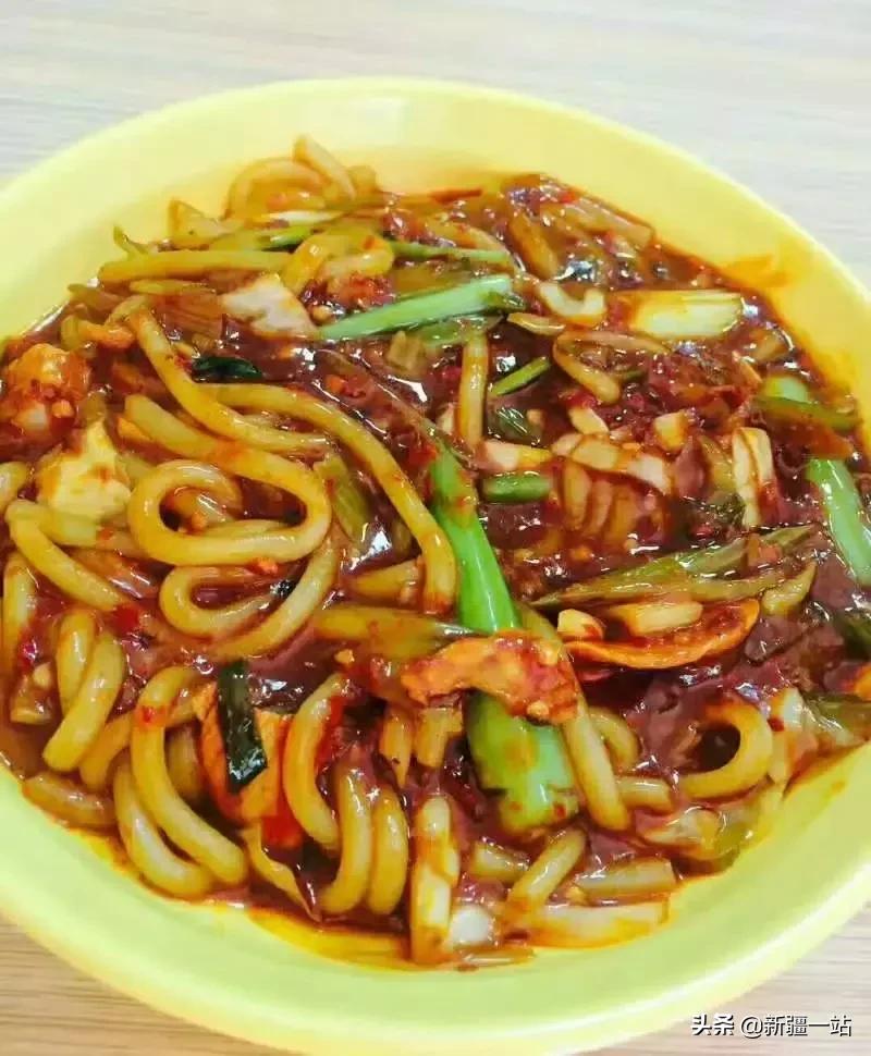 乌鲁木齐美食网红牛腩米粉,乌鲁木齐米粉推荐排行榜