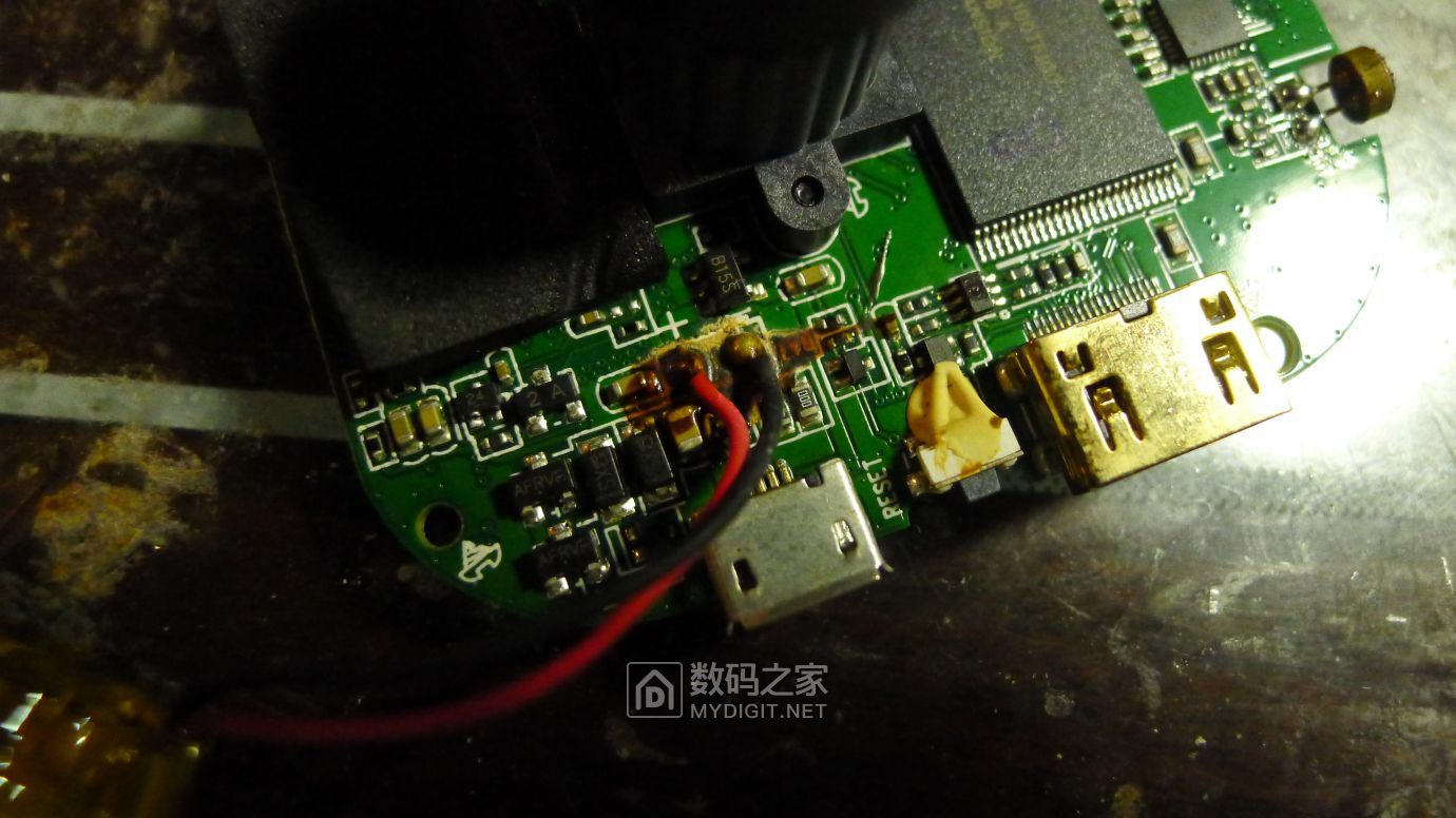 PAPAGO！GoSafe535行车记录仪拆解+电源接反故障维修