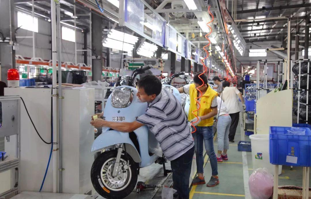 小牛跟雅马哈,小牛电动车与雅马哈电动车