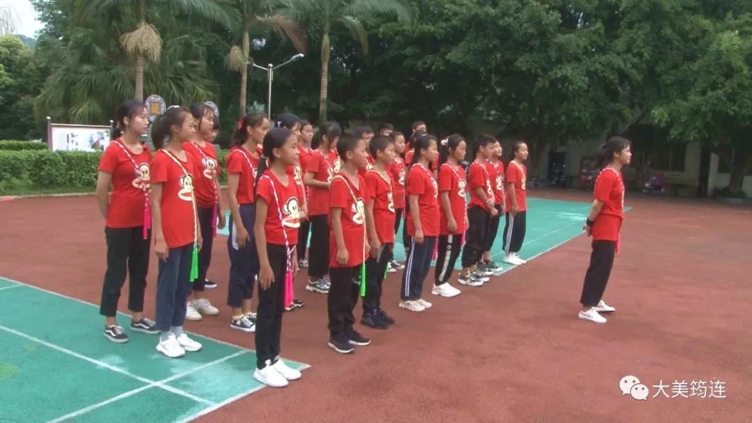 筠连改善基础设施,让农村学校发生“蝶变”!