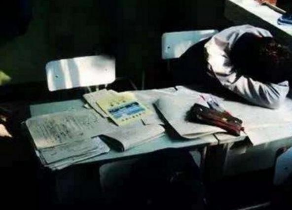 霖士心理：如何用脱敏治疗帮助孩子摆脱考试焦虑的烦恼