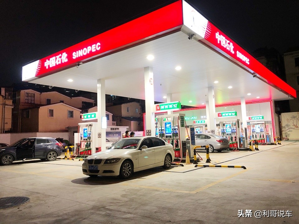 老款宝马5万内哪个值得买,5万左右的车二手宝马