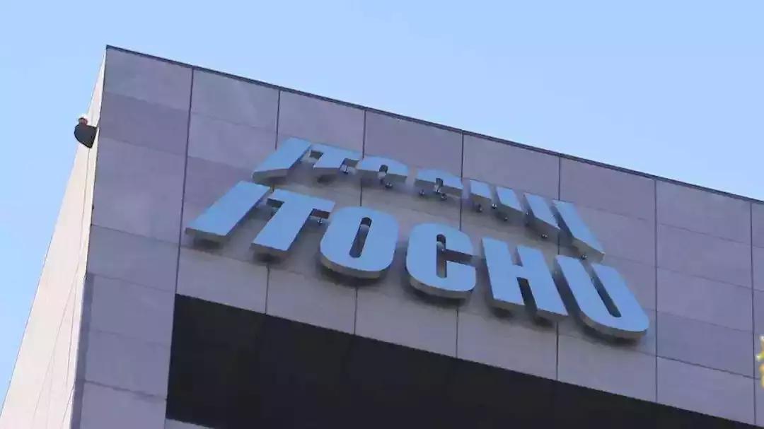 日版匡威和匡威的尺码,日版匡威更容易开胶吗