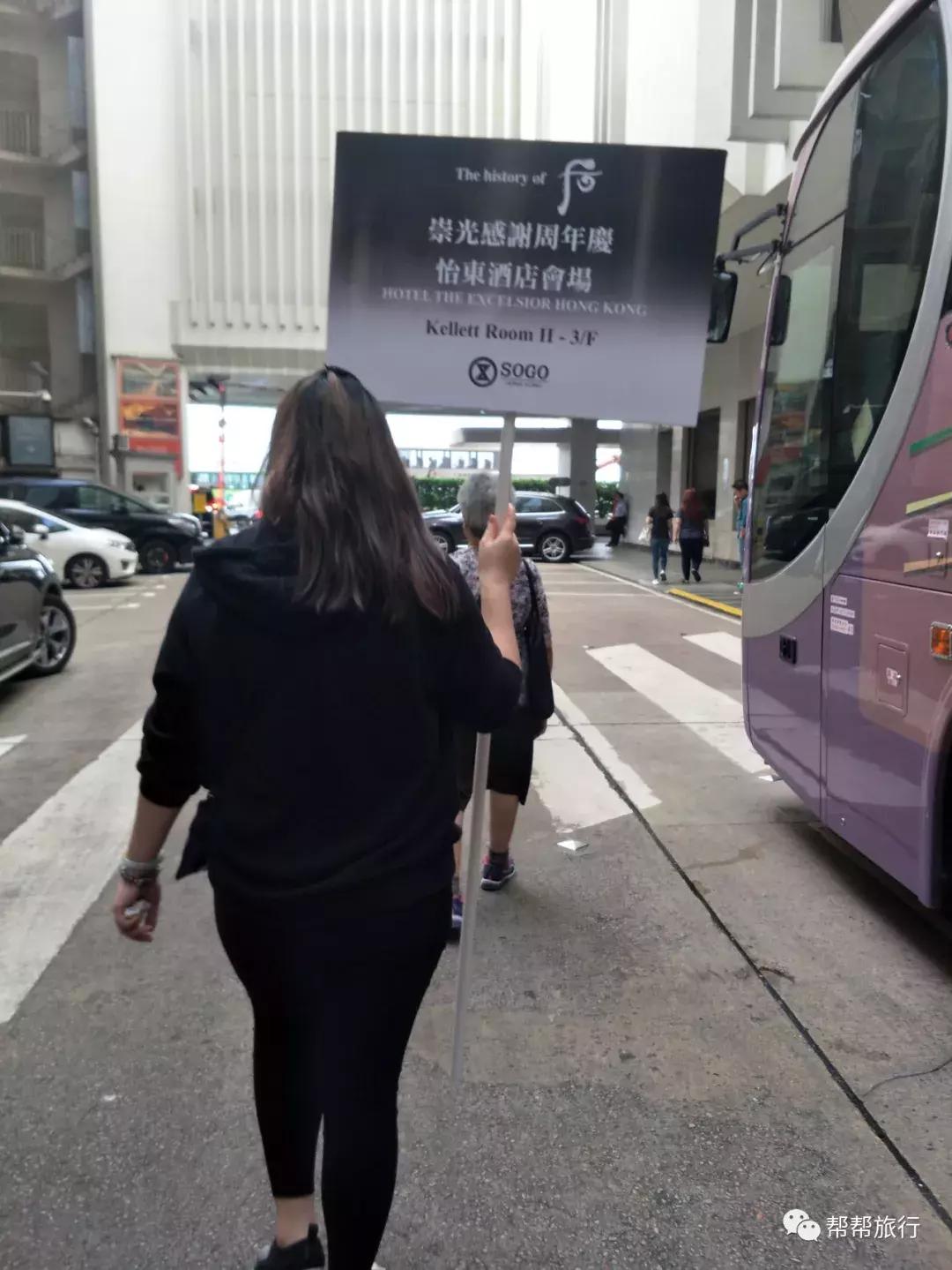 双11商战升级,这是和某宝抢客的节奏?香港也在开启买买买的节日