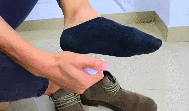 脚臭最怕一招搞定,一招解决脚臭的最简单方法