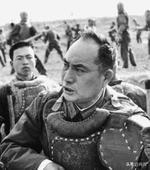 越军特工扮女装,越军派大量女兵伪装百姓