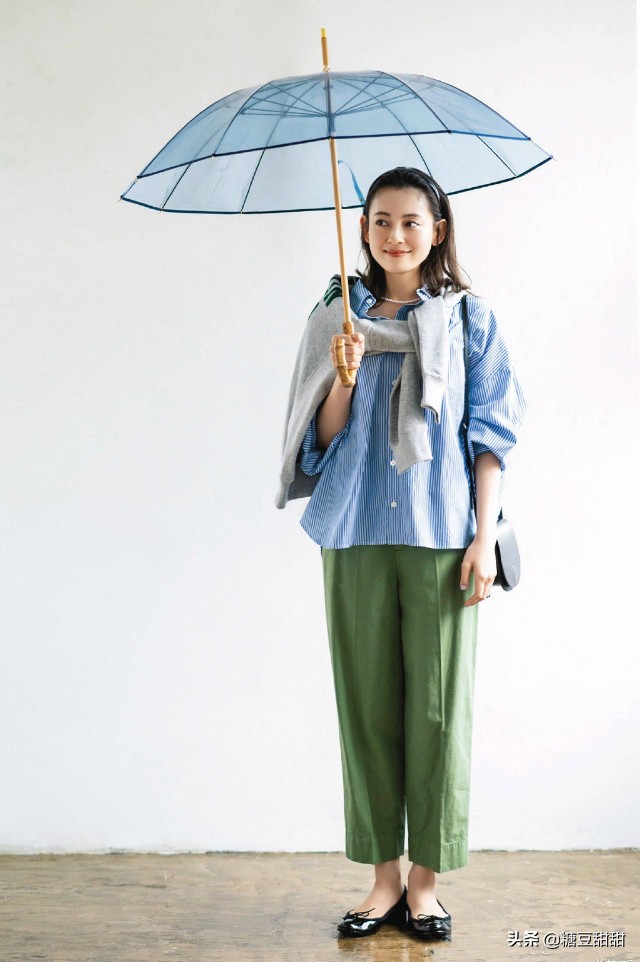 女生脸型与穿搭,脸小巧的女生穿搭