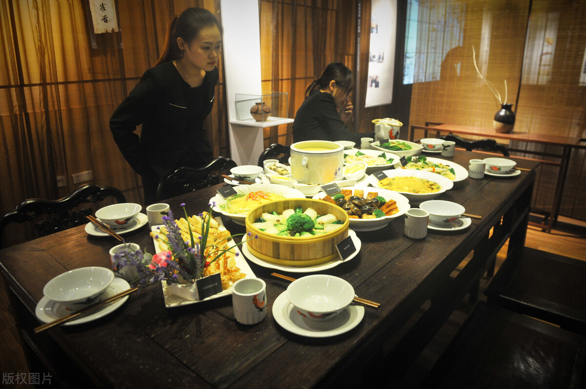 广东佛山顺德区黄金回收,广东佛山顺德区家具