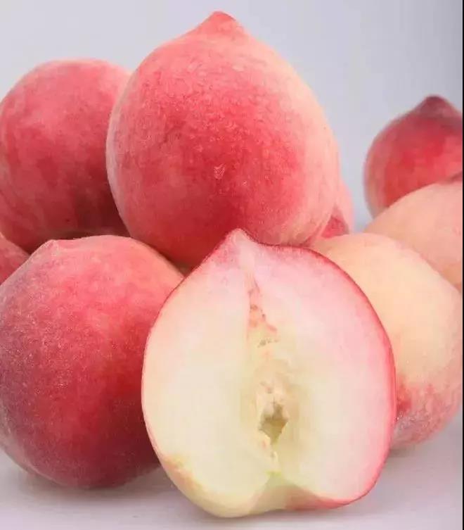 外阴癌的早期信号,23岁女子外阴病变