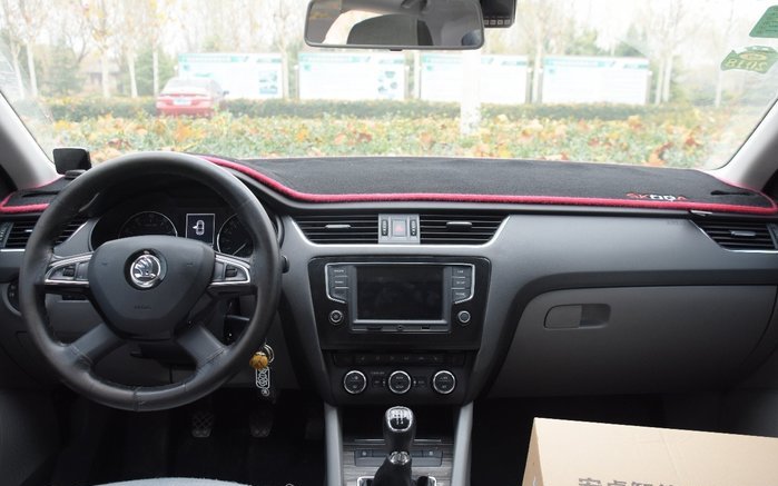 斯柯达明锐究竟对标大众哪一款,3万块钱的斯柯达明锐值得买吗