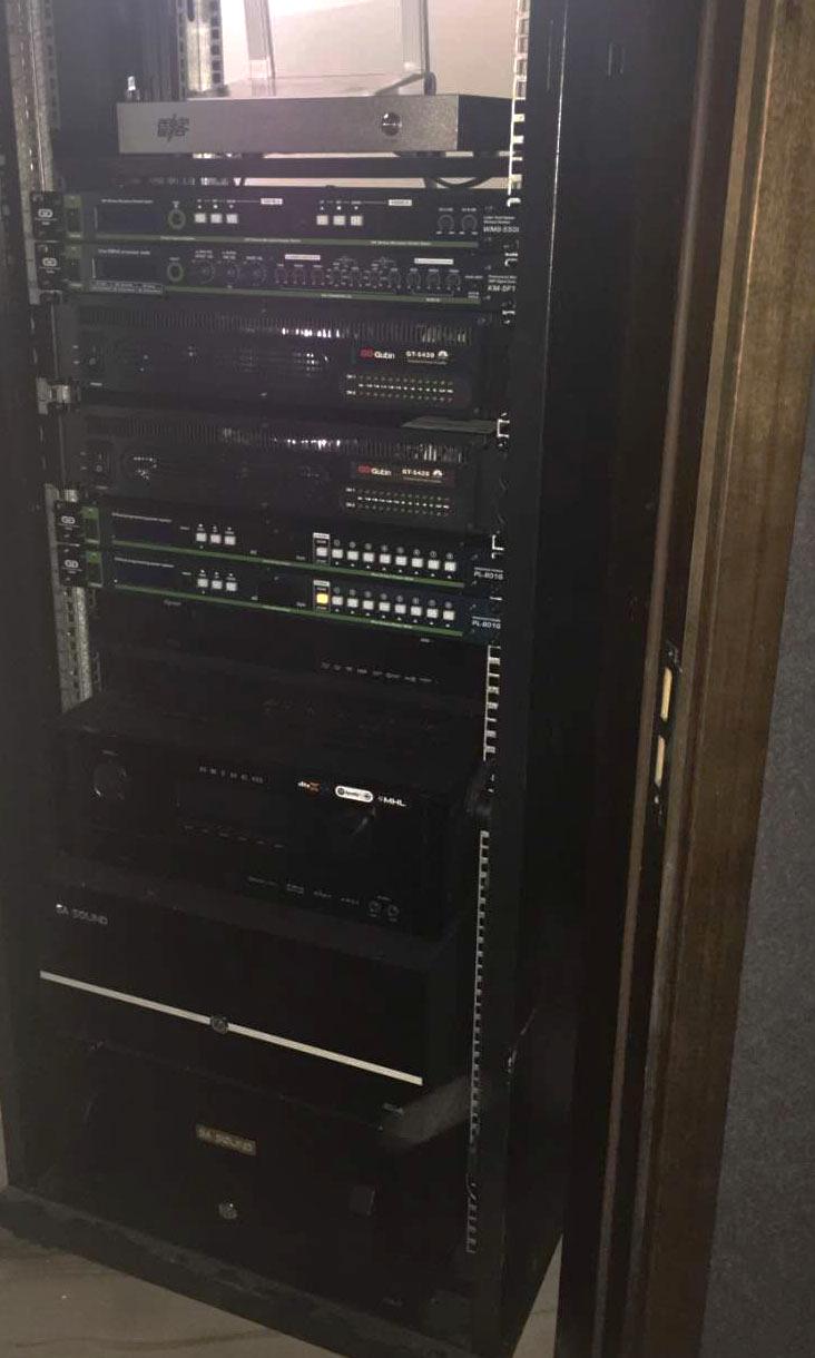 没布线怎么装射灯,没有布线投影怎么连音响