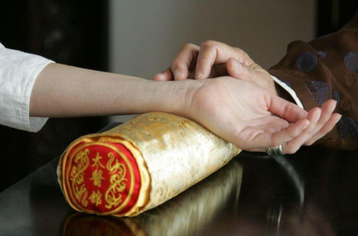 秦汉何者为医？聊聊秦汉时期的医事法律制度