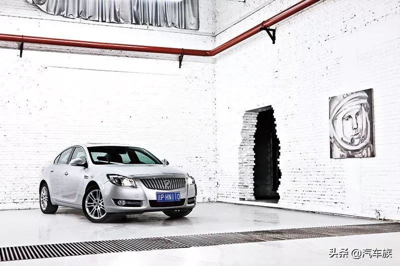 09年别克君威旗舰版路测,2011年3月别克君威2.4豪华版视频