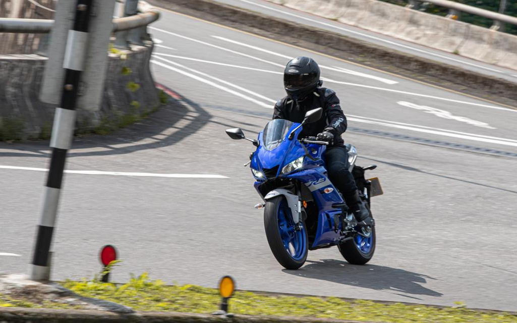 2020雅马哈r3车评,雅马哈r32023款车主