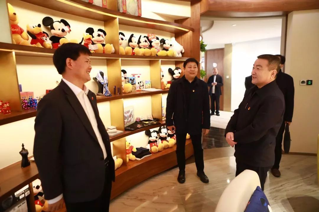 区委书记王成国到国金黄金股份有限公司调研