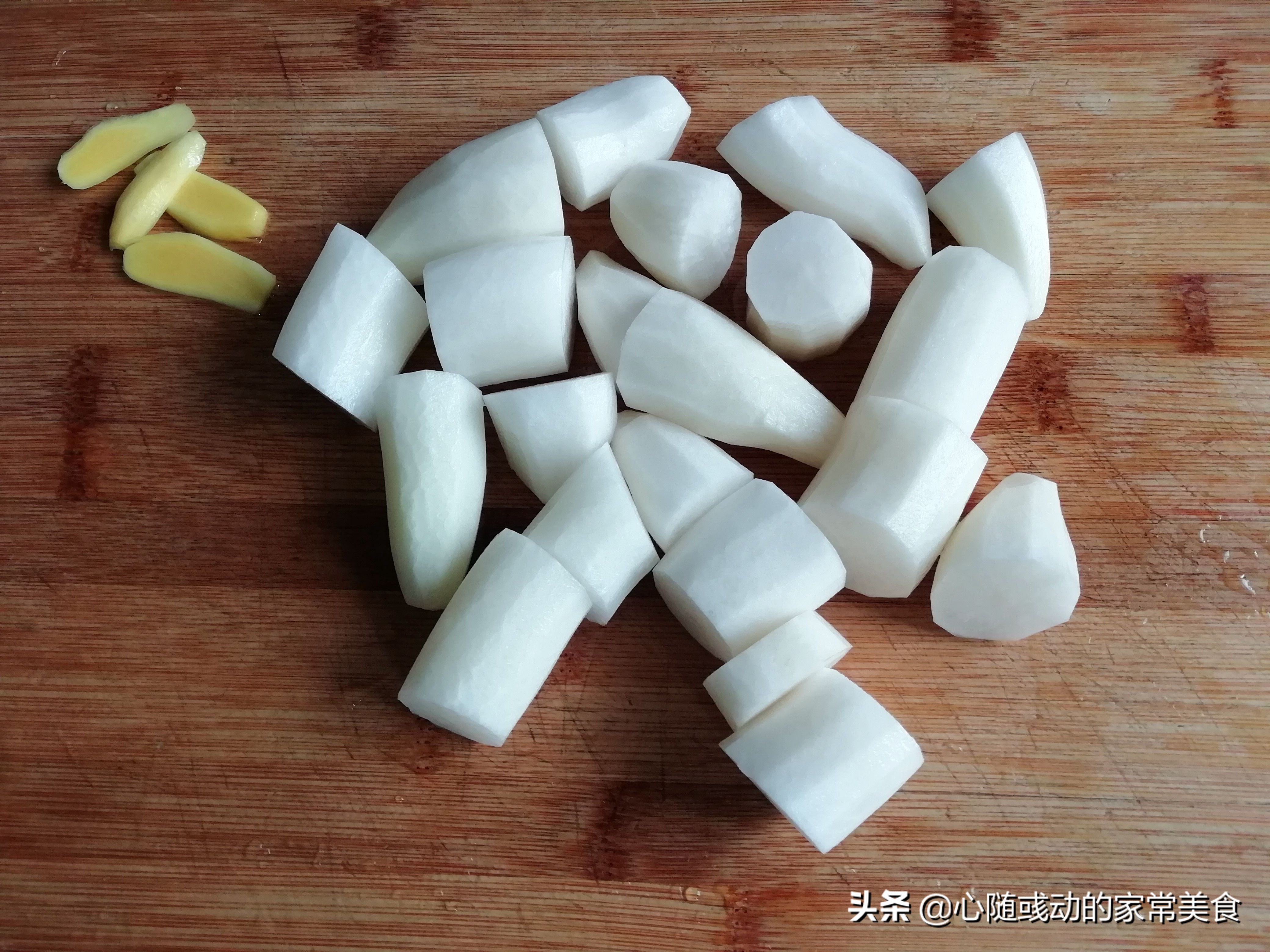 萝卜煮鱼头汤的正确做法,鱼头可以和萝卜一起炖吗