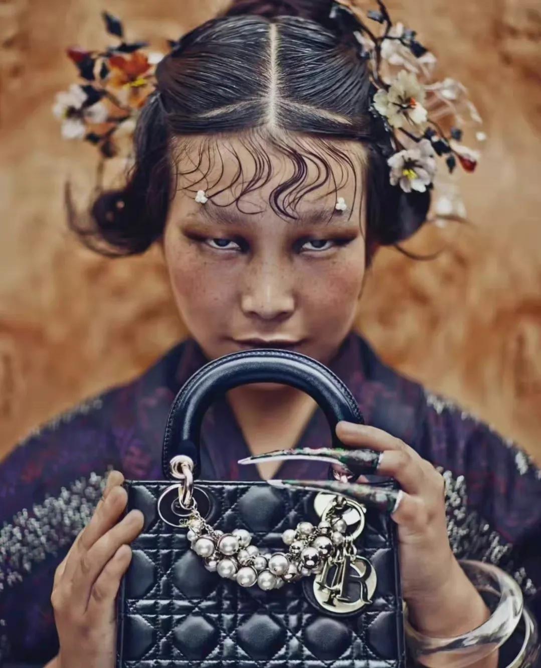 迪奥买什么颜色好看,迪奥花蜜系列值不值得买