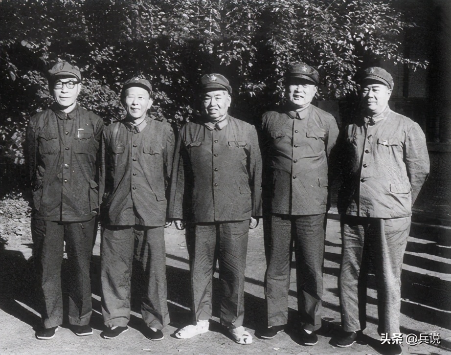 *基伟秦**上甘岭一战成名，背后有一人默默无闻：12军*德生李**