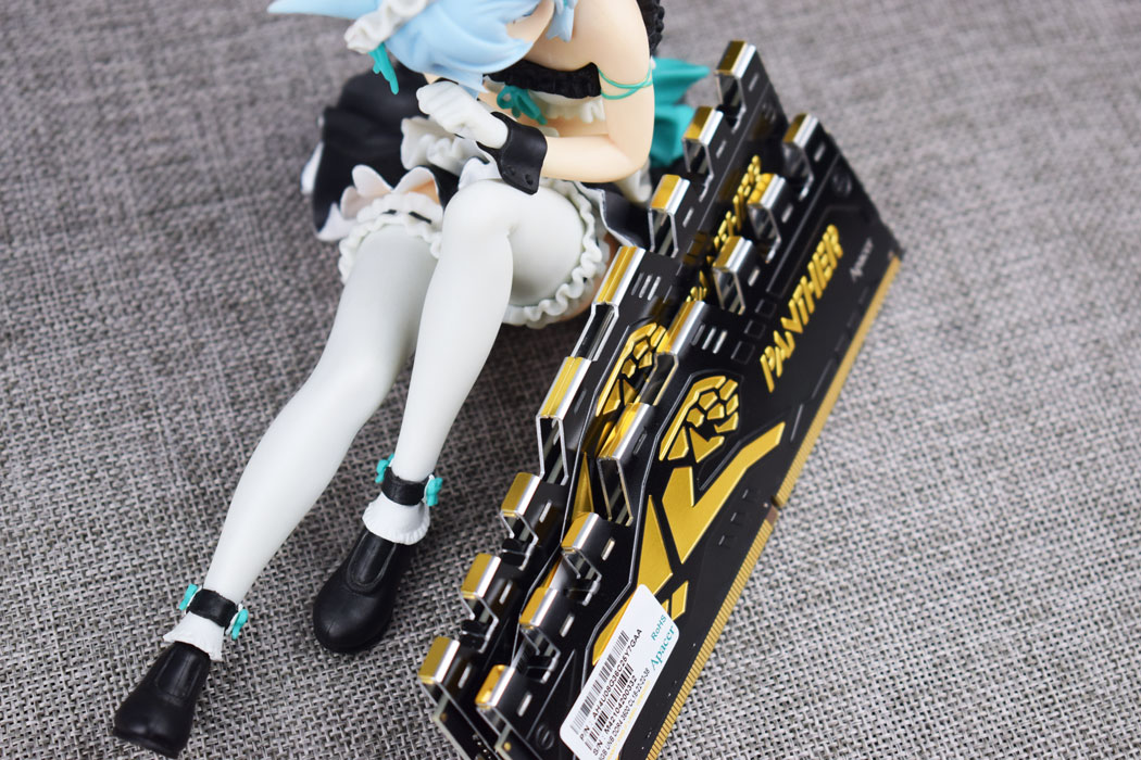 来自AFR颗粒的小惊喜，宇瞻黑豹DDR436008Gx2内存套条开箱试玩