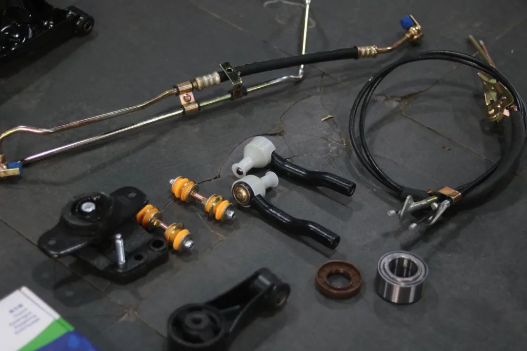 怪兽修车现代酷派,比亚迪f0全车拆解