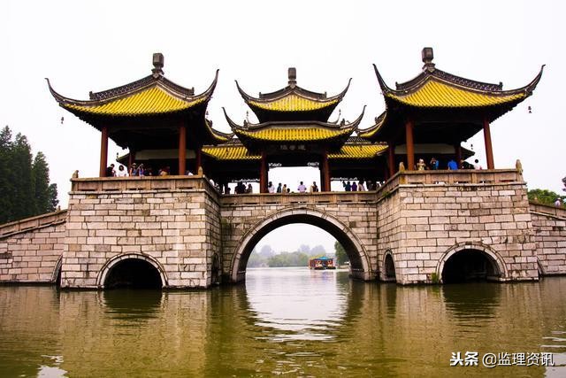 江苏裤衩大楼在哪个位置,江苏的各地标志性建筑