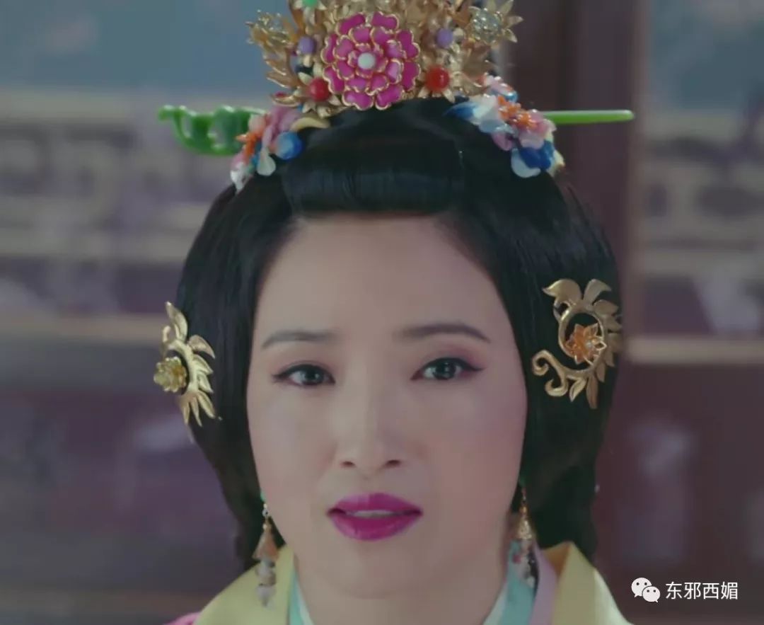 她到底美不美？被儿子骂“猪头”束手无策，豪门阔太不好当啊！