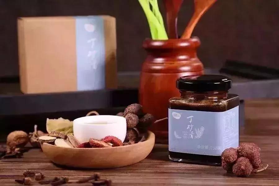 胃胀腹胀胃气上顶嗳气是什么原因,胃胀气恶心没有食欲打嗝就舒服些