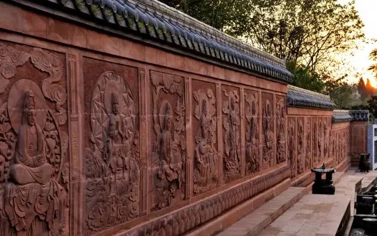 这个川中第一古镇仙气逼人，据说来过的女子回去之后都变漂亮了！