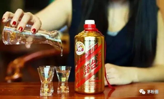 茅台酒的味道很难调出来吗,为什么茅台酒喝起来有点酸味