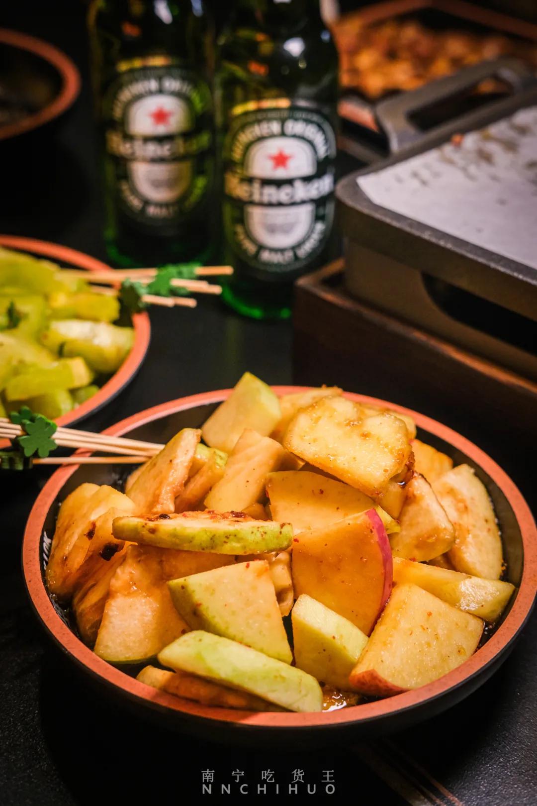 南宁夜宵炭火烤肉,南宁烧烤夜宵推荐