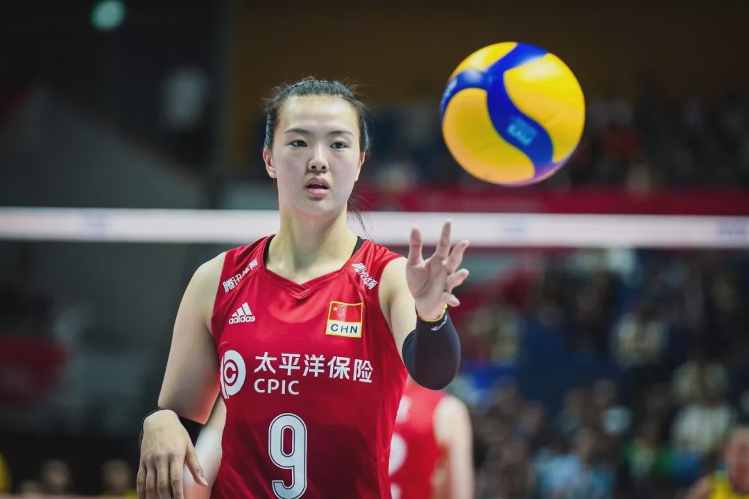 吉马良斯张常宁世界杯,女排巴西大逆转郎平