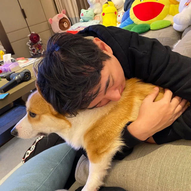 王思聪度假照片,王思聪在外度假真壕气