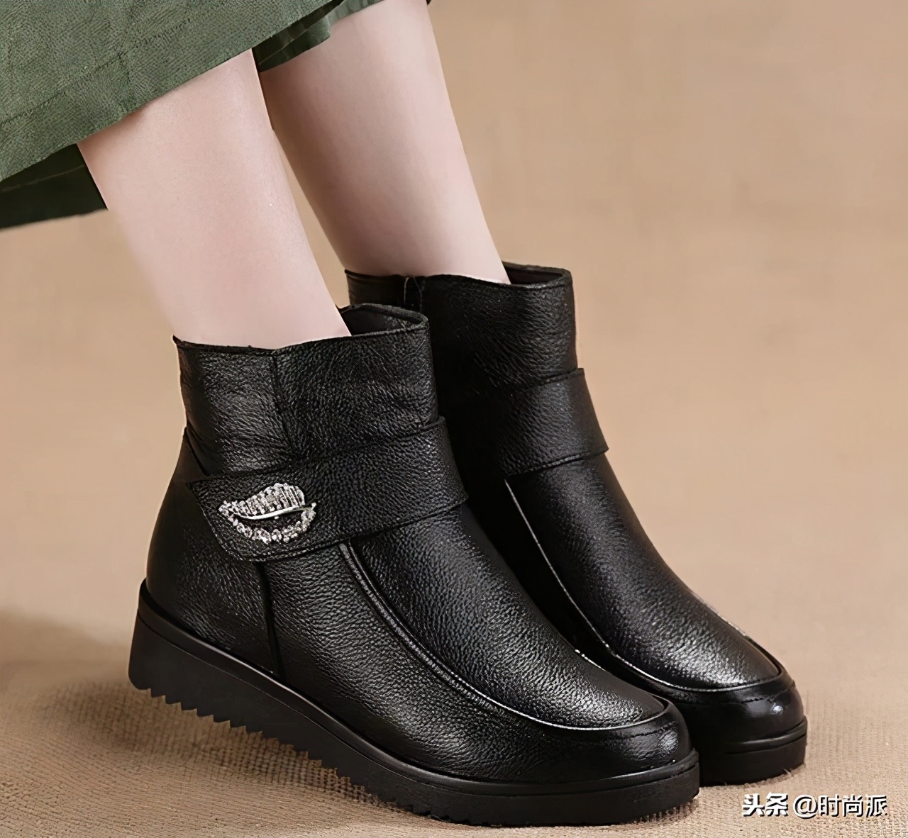 女靴超级舒服,保暖马丁靴站着不累脚的