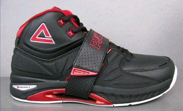 盘点nba球星和国产品牌鞋,nba球星穿的国产鞋