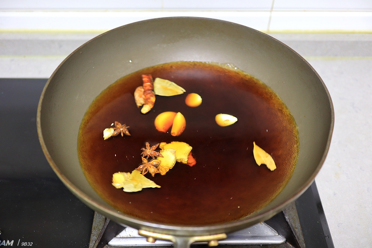 鸡杂用什么大料去腥增香,四川火爆鸡杂怎么处理才能去腥