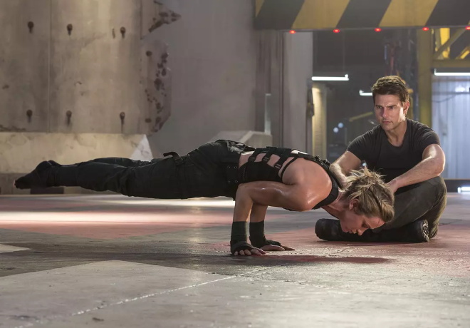 最新经典十部科幻片,可以看半年的五部经典科幻片推荐