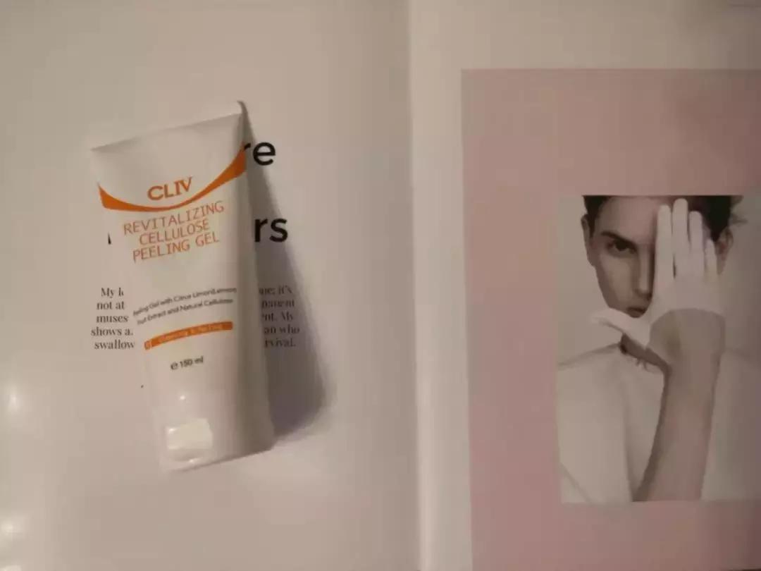 去黑头收缩毛孔草莓鼻,去黑头草莓鼻的护肤品