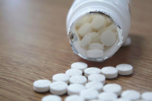 血压140低压100算高血压要吃药吗,刚得了高血压怎么吃药没效果