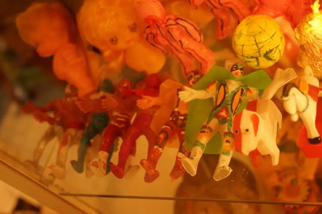 人民公园小南街,人民公园长发魔女