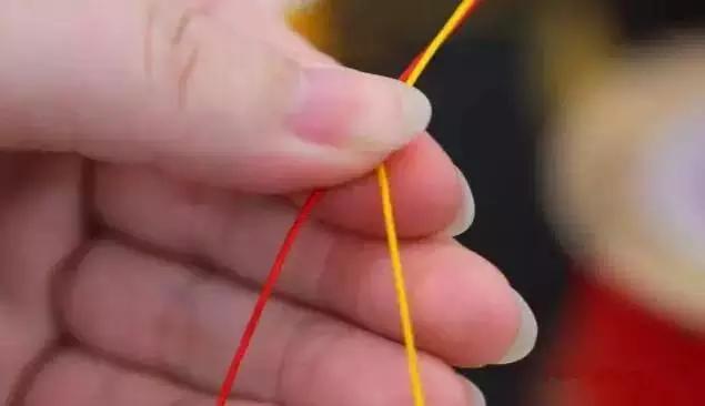 手工编绳怎么打结球,塑料手编绳如何打结