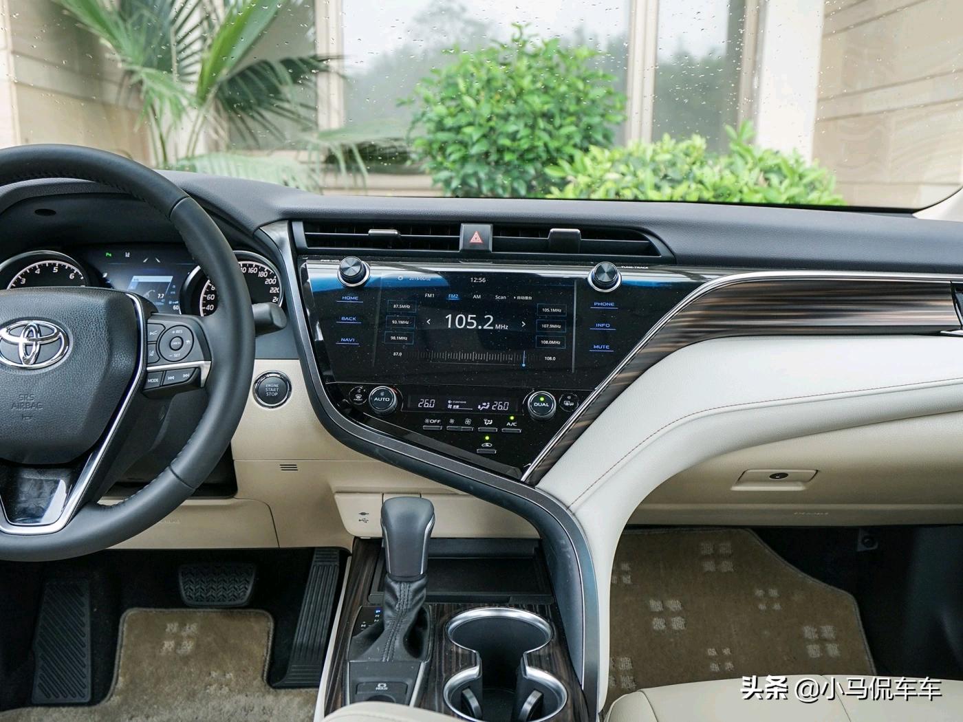 2023款帕萨特330比2.5凯美瑞快多少,帕萨特330精英和凯美瑞2.0豪华