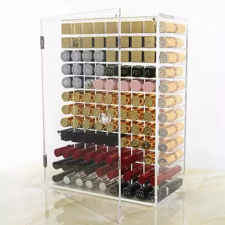 拥有上千支口红的李佳琦如果失去它，估计在家会崩溃吧！