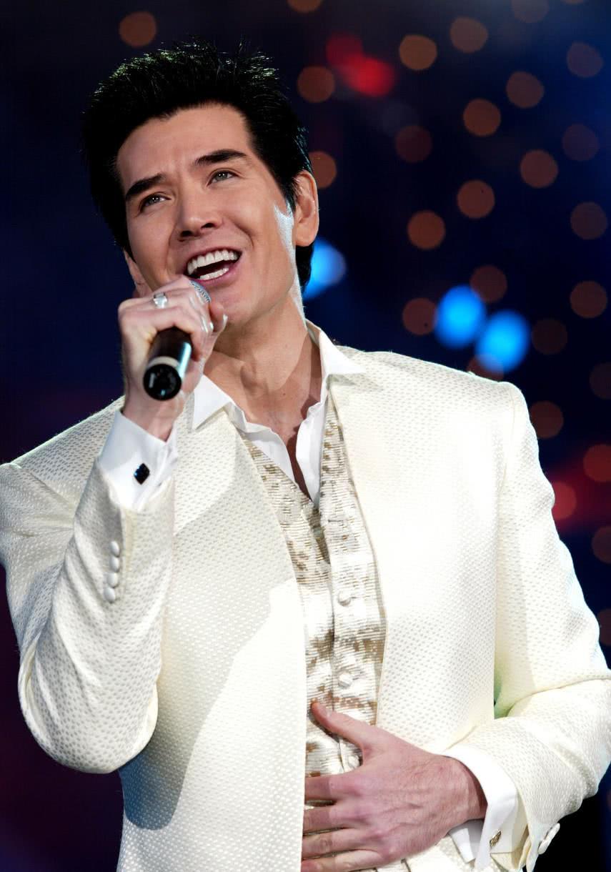 10位港台男星今昔对比,至今未婚的8位香港男星