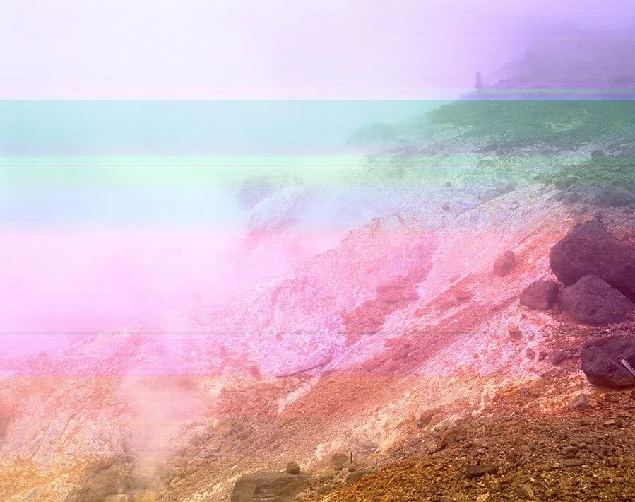 好友自杀后，他独自探访自杀胜地，有惊人发现