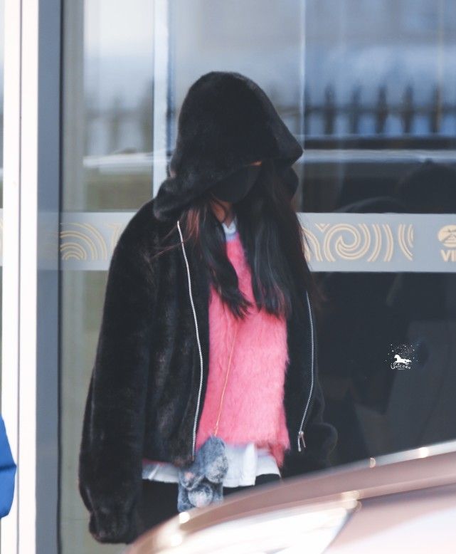 杨超越时尚服装仙气,杨超越可爱风穿搭