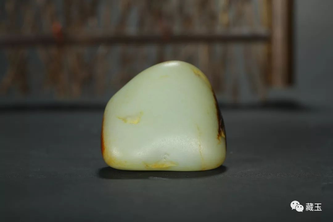 和田玉白度对比的方法,和田玉闪青怎么提白