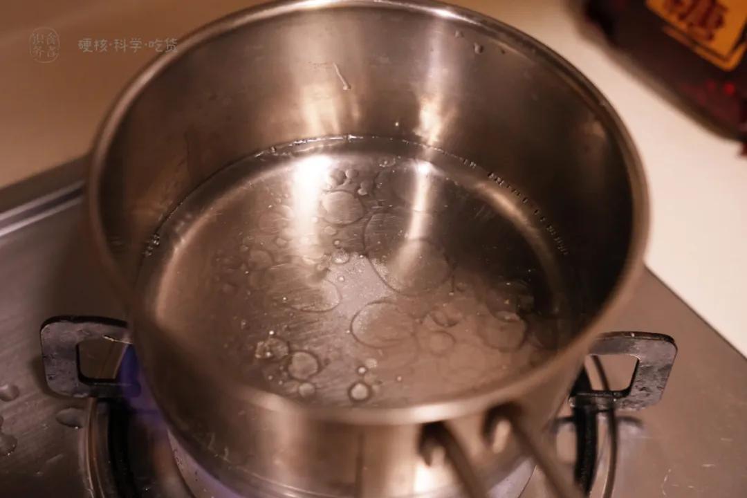 煲仔饭做的不成功是因为油不够吗,煲仔饭失败的做法