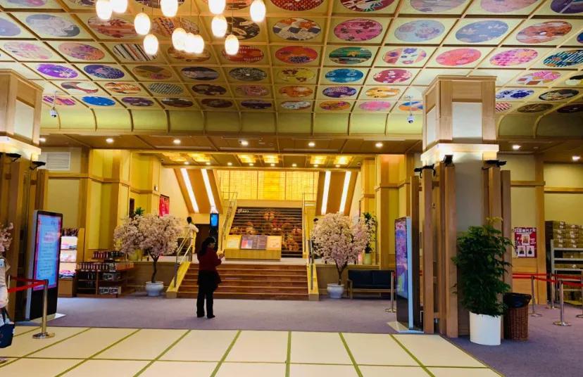 我在上海，执行了一次假装在日本计划