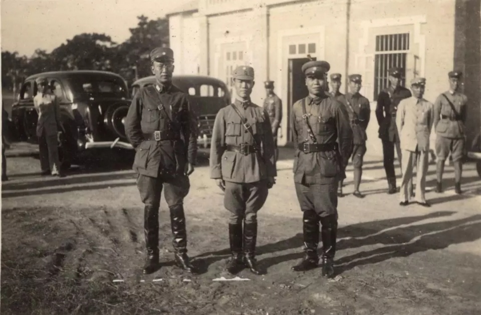 国民党和解放军谈判,红军与国民党为什么打仗