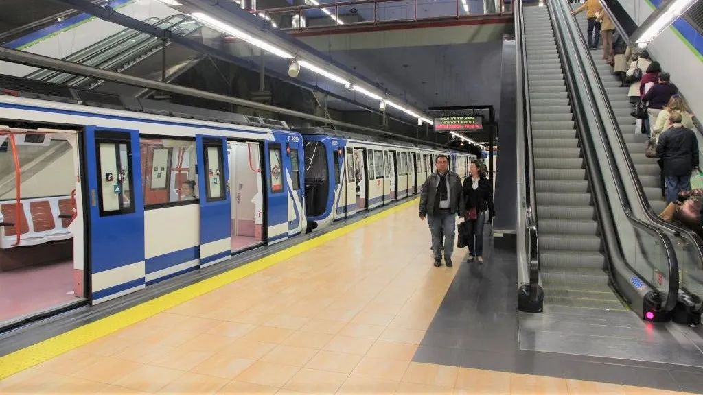 北大教授雷人言论,北大教授有哪些奇葩言论